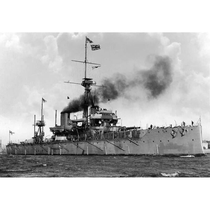 HMS Dreadnought Large