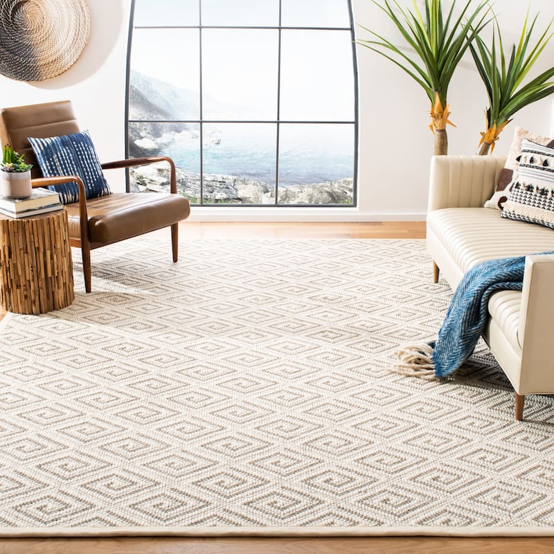 SAFAVIEH Handmade Palm Beach Keira Modern & Contemporary Geometric Sisal - 8' x 10' - Natural/Ivory - Rectangle