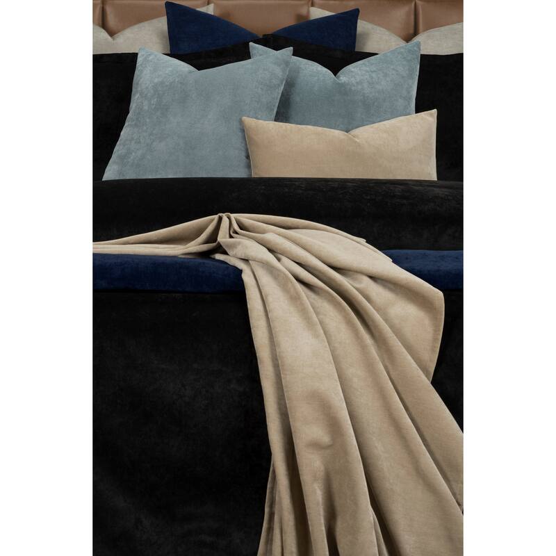 Mixology Padma 8 Piece Duvet Cover and Insert Set