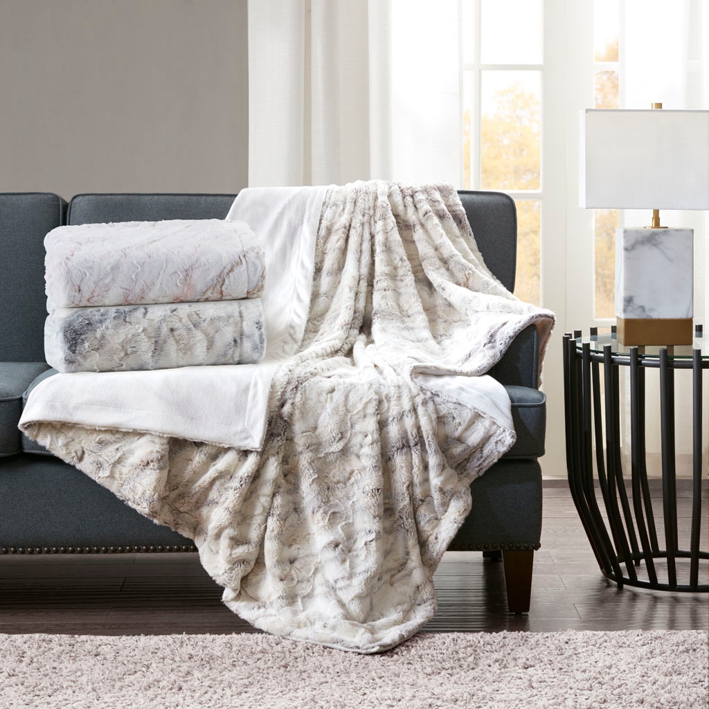 Machine Washable Oversized Faux Fur Throw Blanket 60 W x 70 L Bed Bath Beyond 40590678