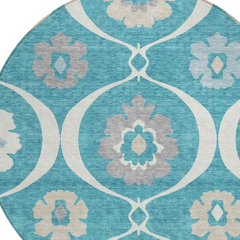 HomeRoots Medallion Transitional Rectangle Outdoor Rug