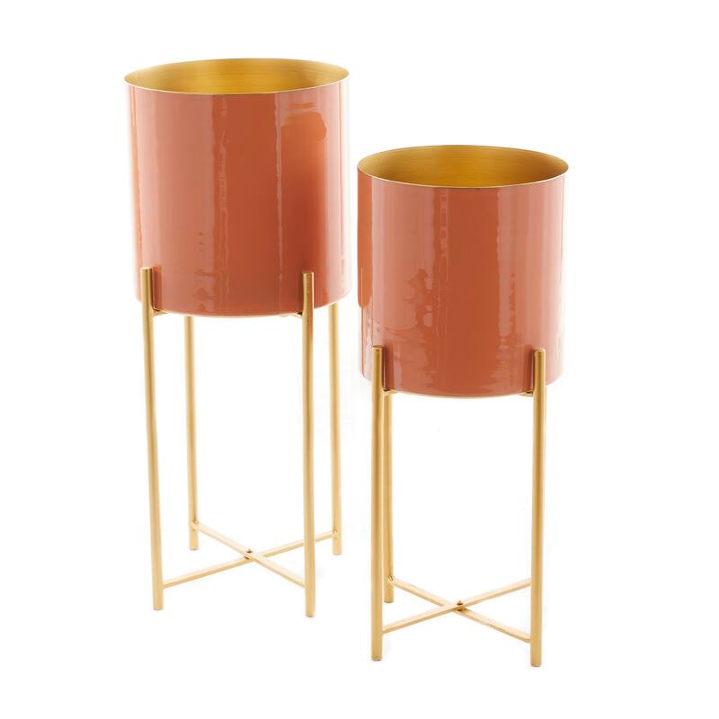 CosmoLiving by Cosmopolitan Metal Contemporary Planter (Set of 2) - S/2 24", 21"H