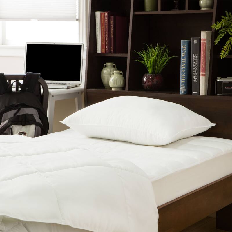 Cozy Classics Back-to-College Dorm Twin/Twin XL Bedding Kit - Twin