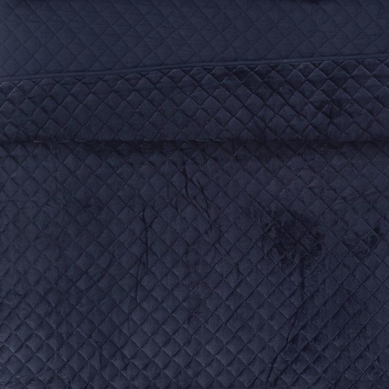 Royal Velvet Diamond Velvet Quilt Set
