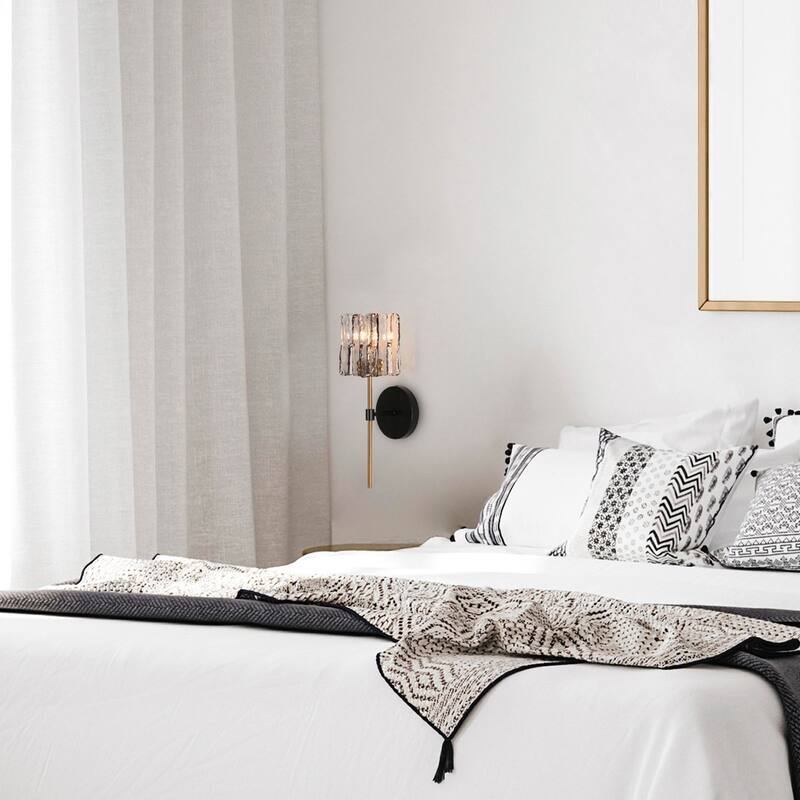 Kasy Modern 1-Light Textured Glass Wall Sconce Brass Vanity Light - Grey Smoke&Gold - 4.7"L x 5.9"W x 15"H