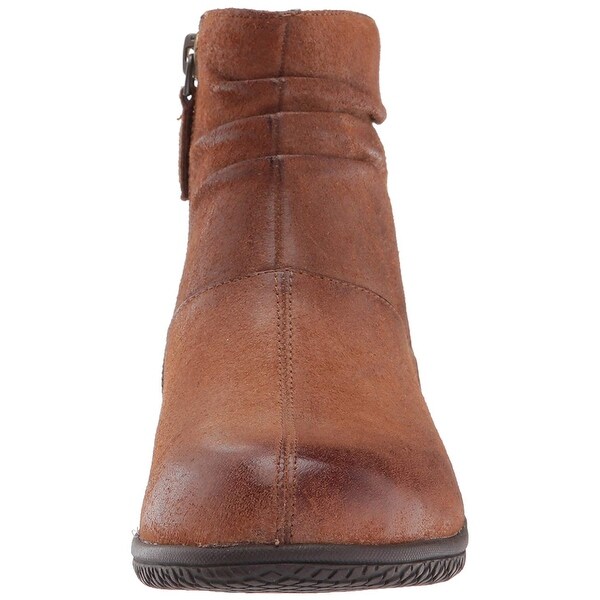 softwalk hanover boot