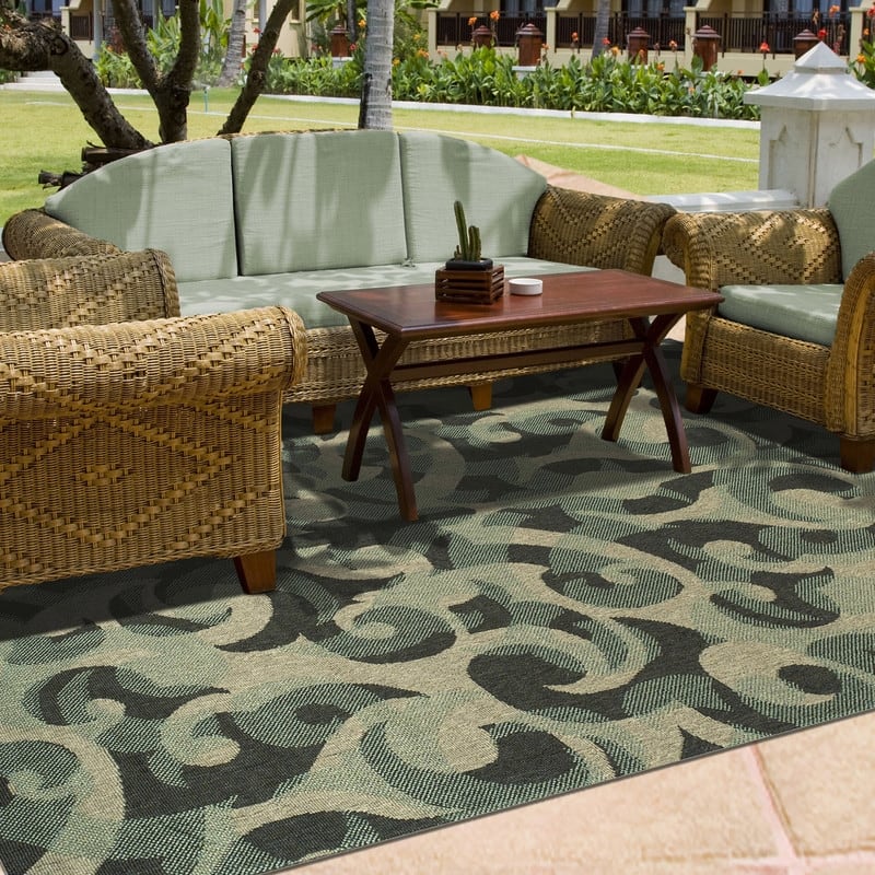 Superior Aldaine Vintage Damask Indoor Outdoor Area Rug