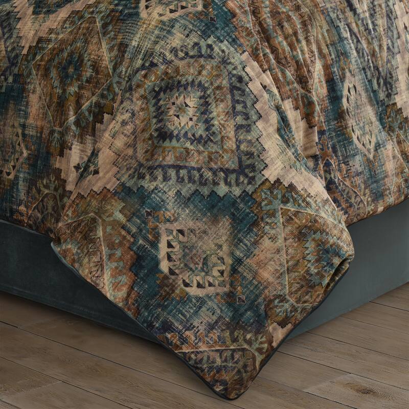 J. Queen New York Baja Comforter Set