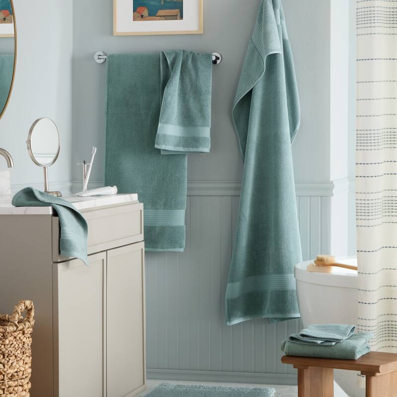 TOWN & COUNTRY EVERYDAY 6-Piece Assorted Solid Dobby Border Set, 2-Bath Towels, 2-Hand Towels, 2-Washcloths