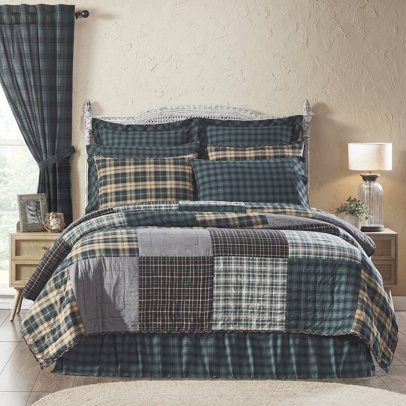 Pine Grove Quilt