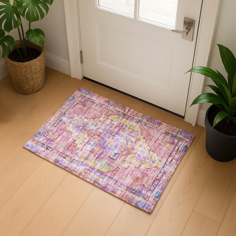 Premium Washable Super Soft Vintage Traditional Mayfield Rug - Pink - 1'8" x 2'6"