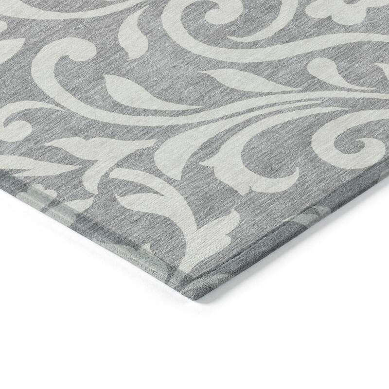 HomeRoots Floral Transitional Rectangle Outdoor Rug