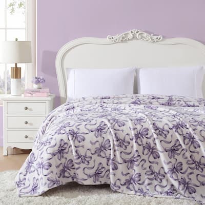 Betsey Johnson Printed Ultra Soft Plush Reversible Blanket