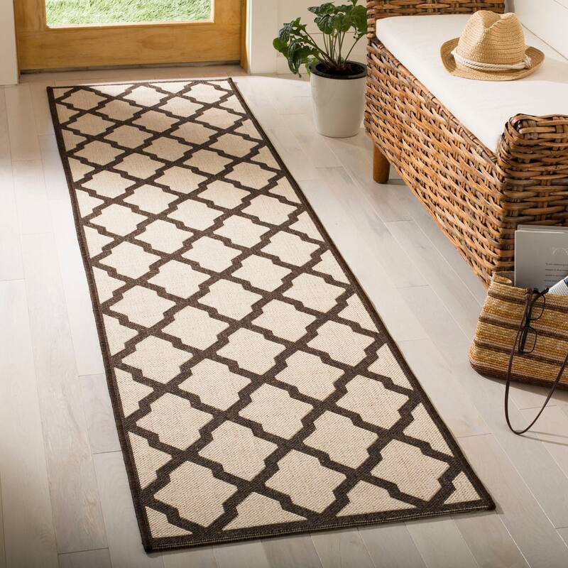 SAFAVIEH Linden Shirleyann Trellis Indoor/ Outdoor Patio Backyard Rug - 2'2" x 8' Runner - Natural/Brown