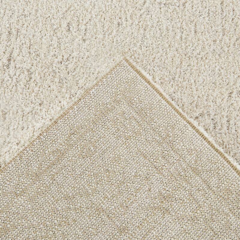 Lycus Distressed Traditional Area Rug