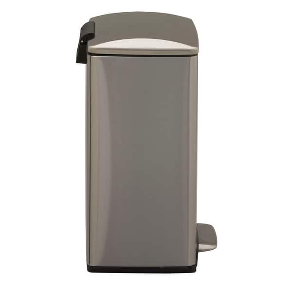 Household Essentials Stay-Open Lock Step Trash Can 15L ...