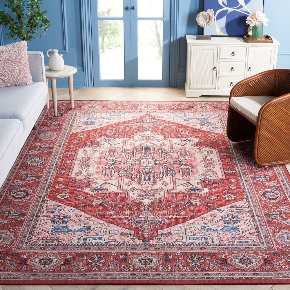 SAFAVIEH Tucson Machine Washable Slip Resistant Nevada Traditional Rug