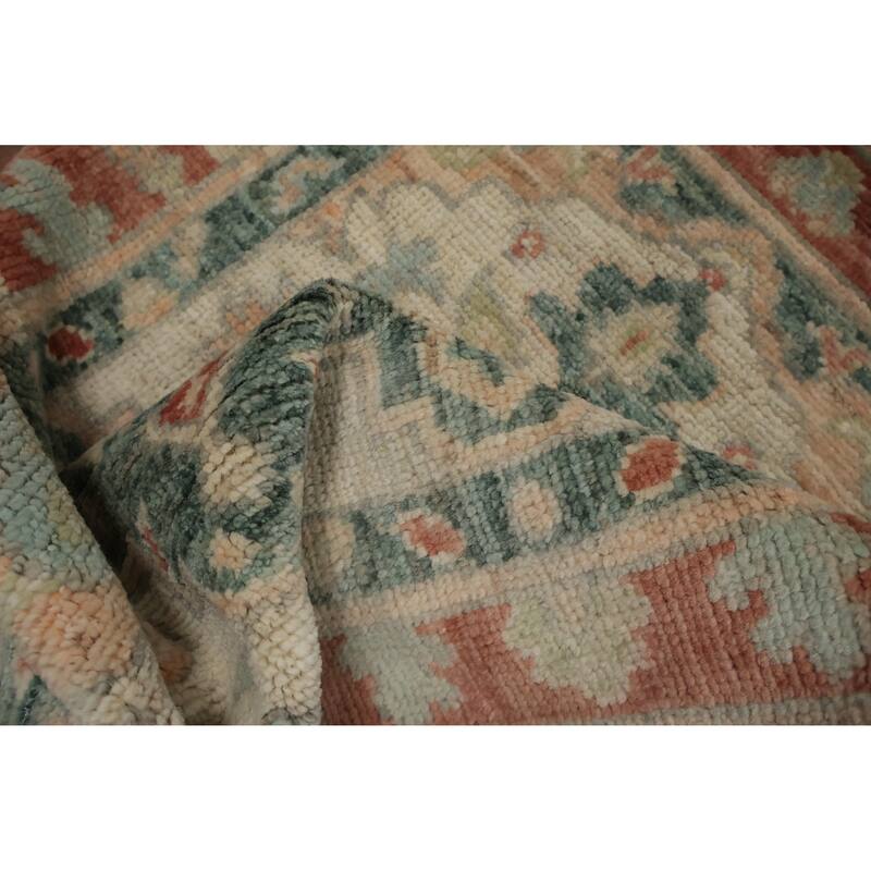 Hand Knotted Oriental 100% Wool Carpet Transitional Floral Beige & Ivories Oushak Area Rug - 3' 0'' X 2' 1''