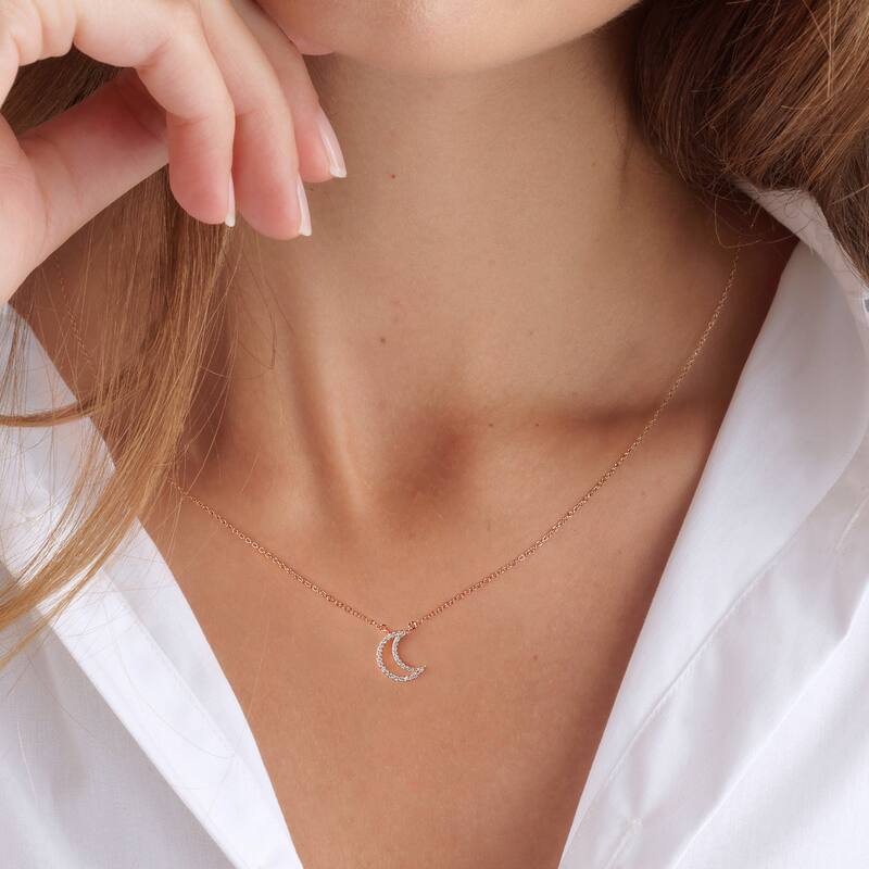 1/10ct Diamond Geometric Pendant Necklace in Silver for Women