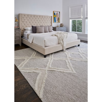 Elika Moroccan Wool Tufted Rug, Moroccan Style, Taupe/Ivory