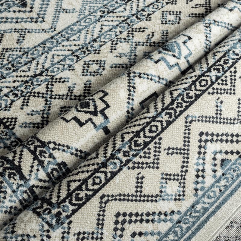 Everwash Treasure Cambria Southwest Geometric Machine Washable Area Rug, Beige/Navy Blue