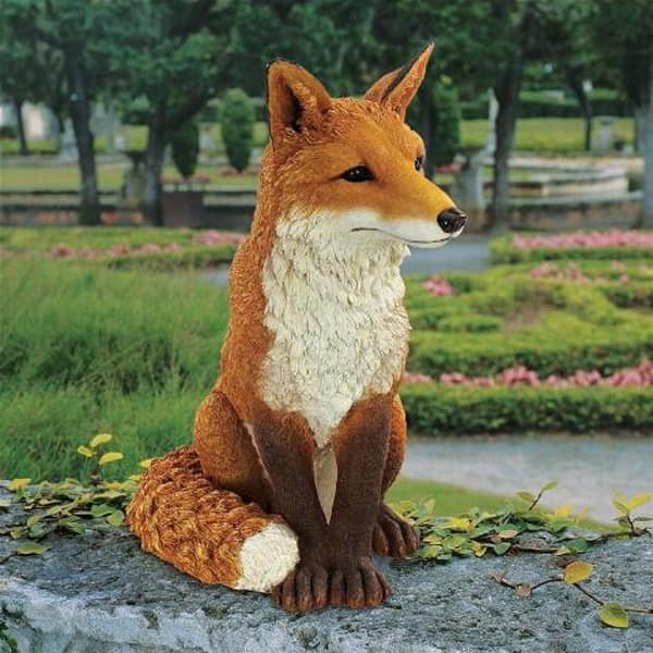 https://ak1.ostkcdn.com/images/products/is/images/direct/5159403437f8ed8bec042f4bd6d58e9f6d368764/18%22-Sitting-Fox-Hand-Painted-Outdoor-Garden-Statue.jpg?impolicy=medium