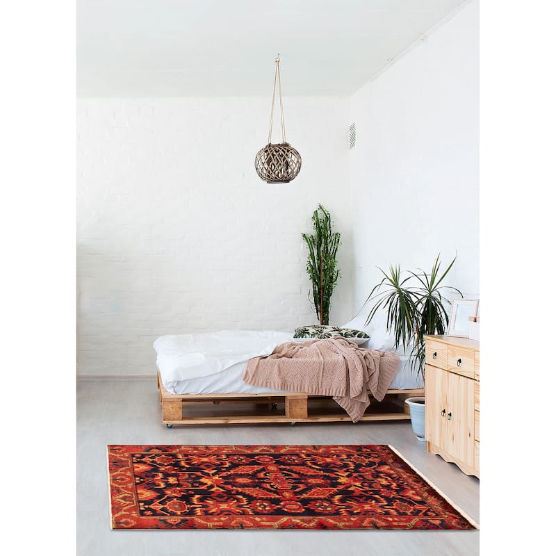 Andelz Navy, Red Rug 3'4" x 5'2" - 3'4 x 5'2