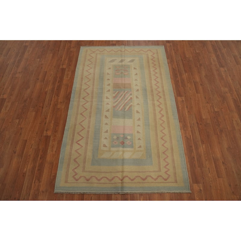 Hand Woven Oriental 100% Wool Carpet Southwestern Tribal Multi-Colored Kilim Area Rug - 6' 6'' X 4' 1''