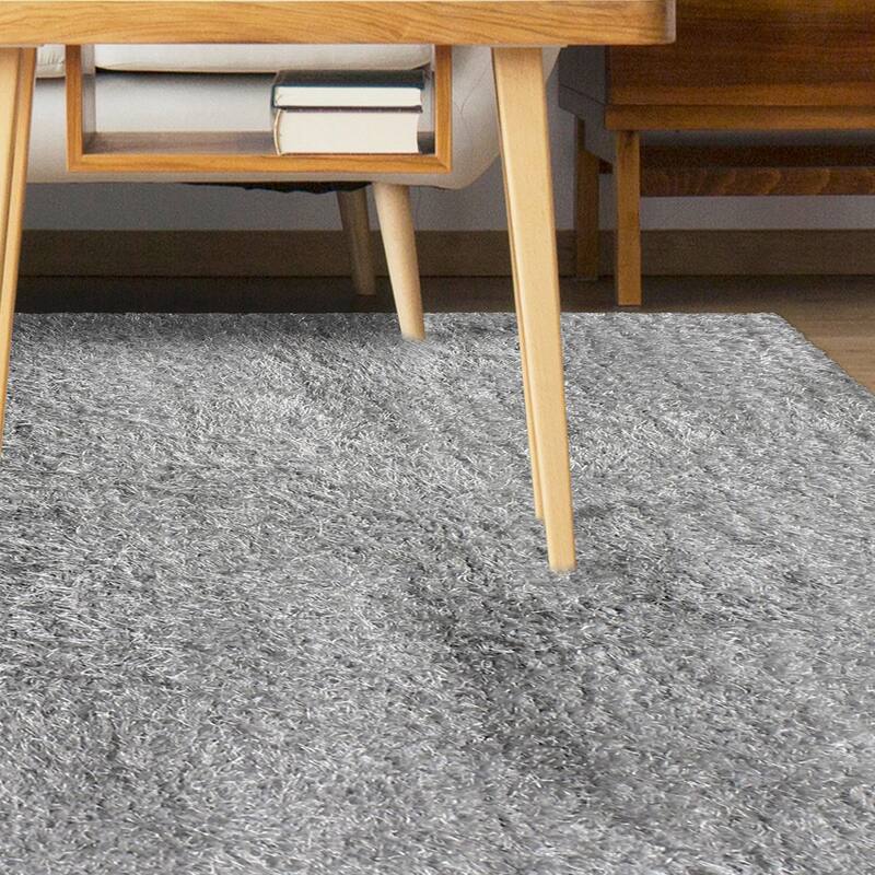 Superior Hand-tufted Plush Solid Shag Indoor Area Rug