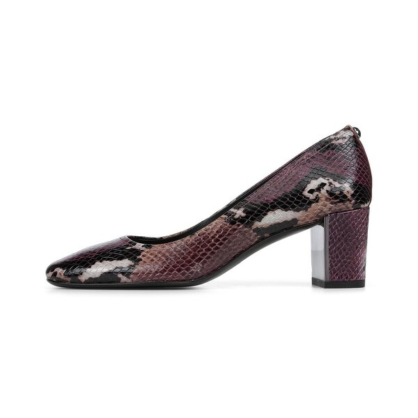 donald pliner pumps