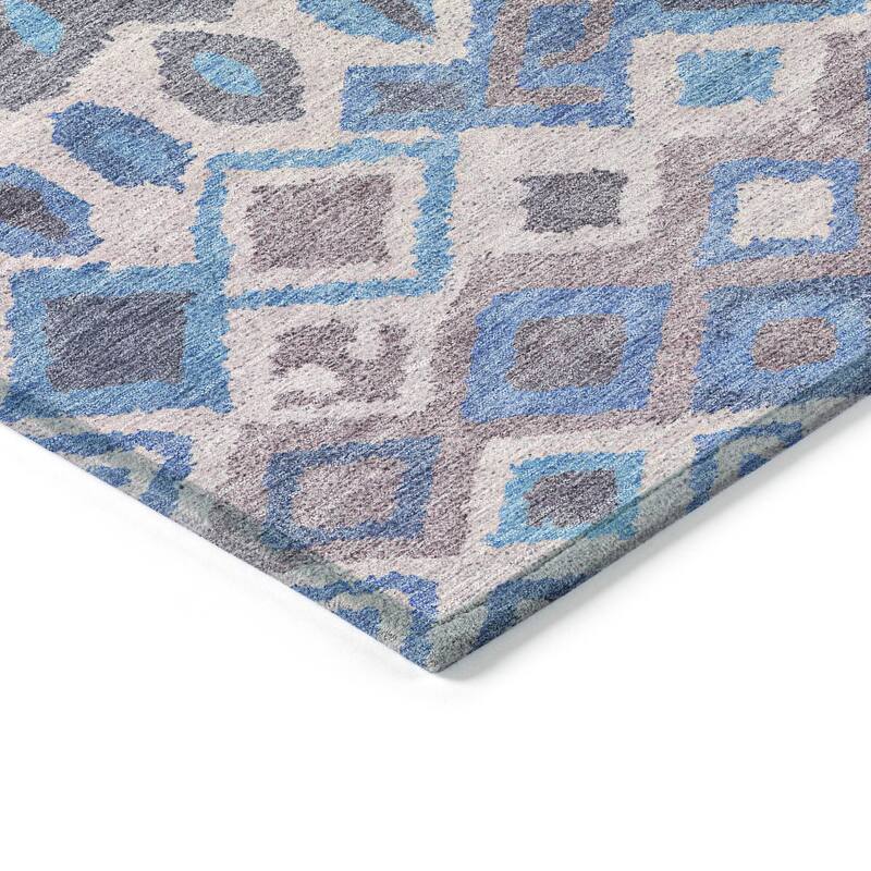 Machine Washable Indoor/ Outdoor Boho Moroccan Chantille Rug