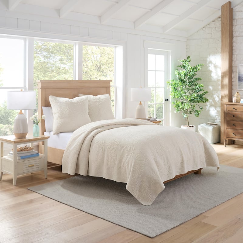 Southern Tide Matthew's Bluff Quilt