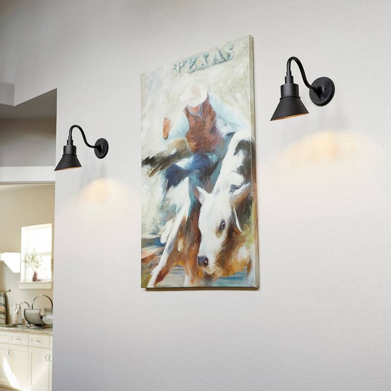 Quorum International Torrey Single Light 18-1/4" Tall Outdoor Wall