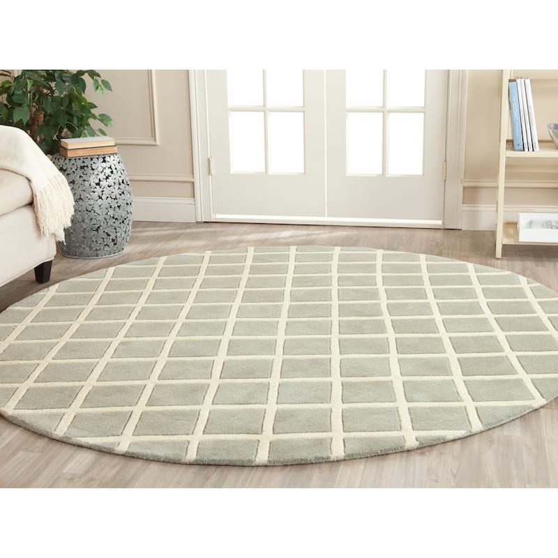 SAFAVIEH Handmade Chatham Retha Modern Moroccan Wool Rug