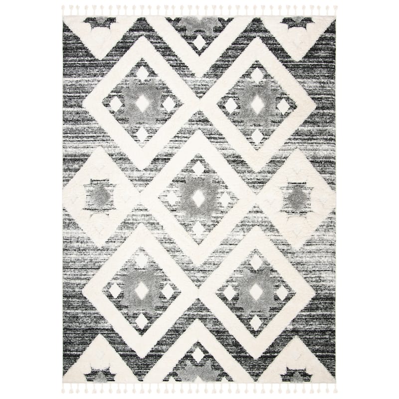 SAFAVIEH Moroccan Tassel Shag Nanke 2-inch Thick Rug