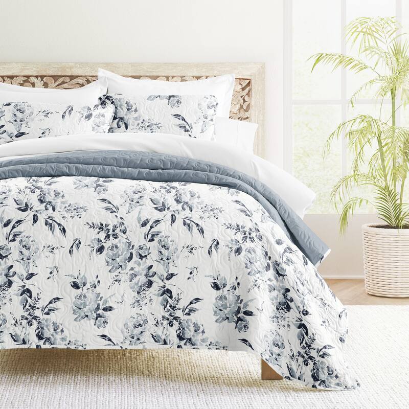 Becky Cameron All Season 3 Piece Floral Reversible Quilt Set