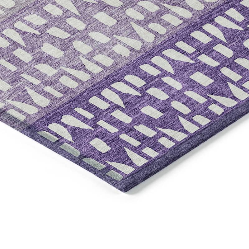 Machine Washable Indoor/ Outdoor Stripe Geo Chantille Rug