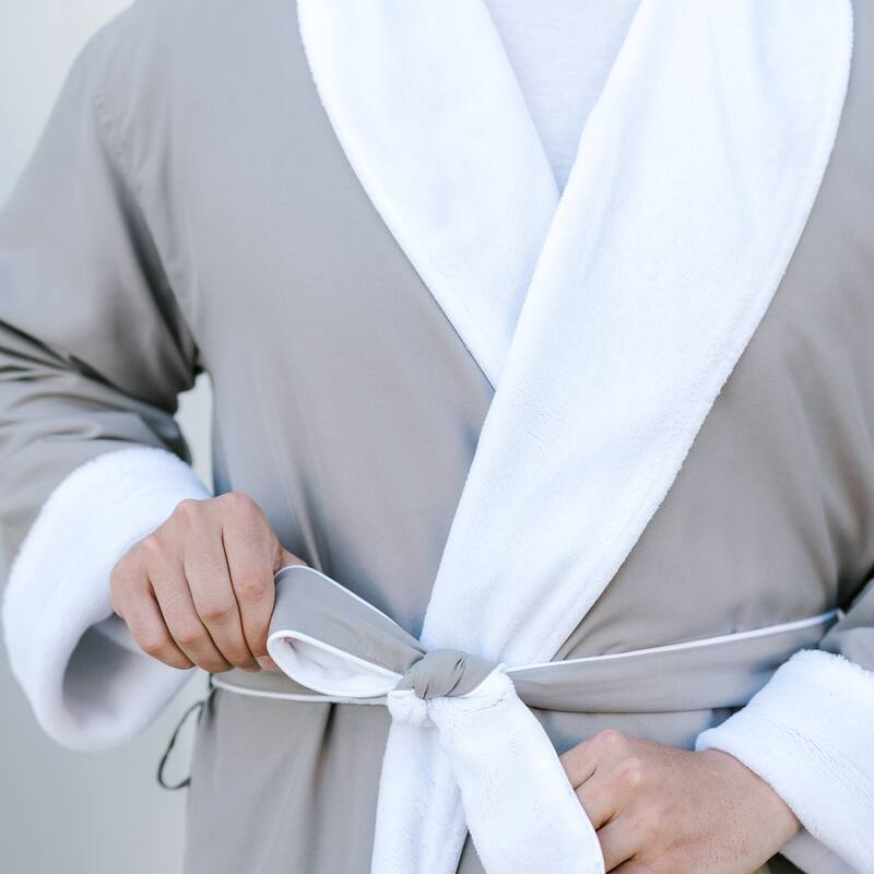 Jennifer Adams Luxury Plush Bathrobe