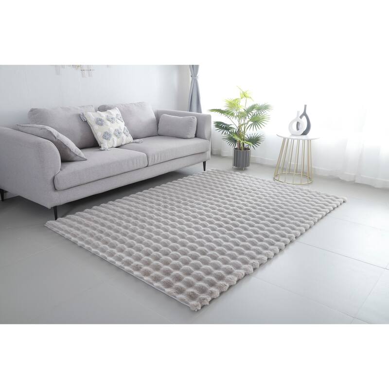 Valencia Fur Textured Solid Color Polyester Rug