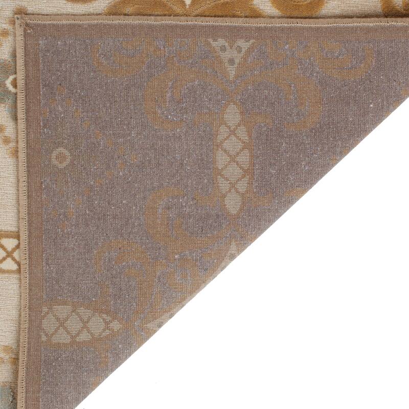 Martha Stewart by SAFAVIEH Gullu Ornate Viscose Rug