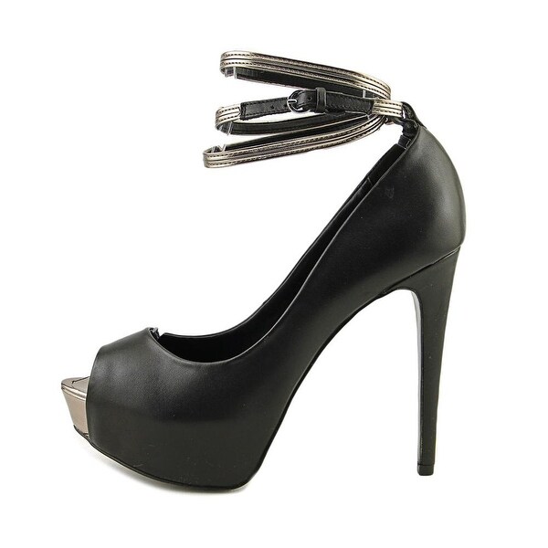 black pumps aldo