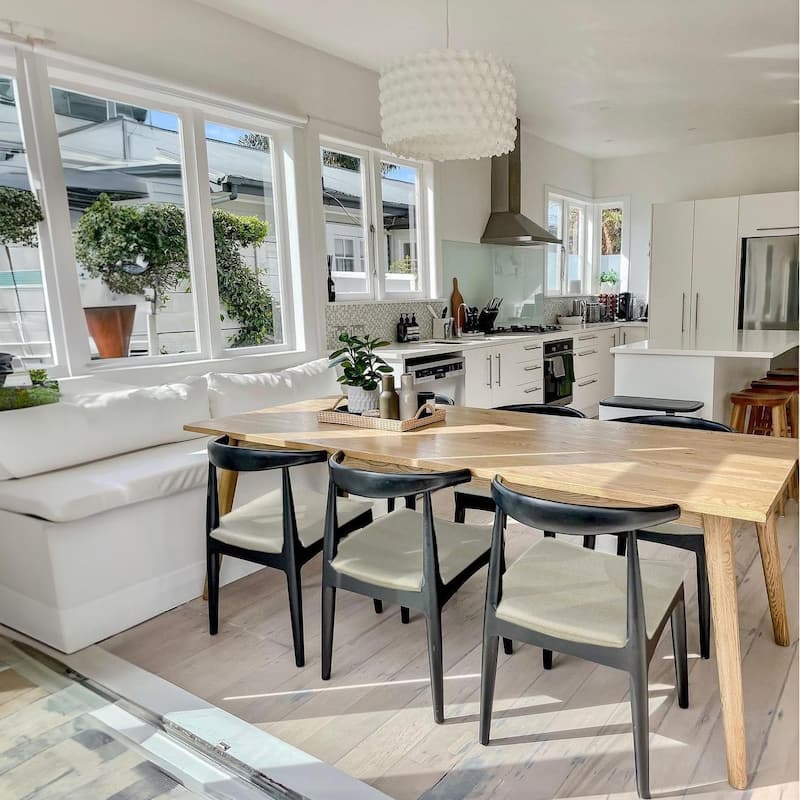Natural Solid Wood Dining Elbow Chairs With PU Leather or Beige Fabric Cushion Seat And Oak Frame