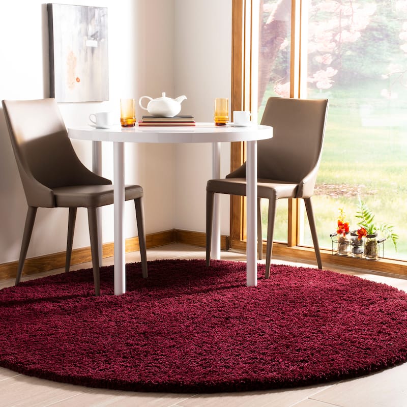 SAFAVIEH Laguna Shag Verdiana Solid Color 2-inch Thick Rug.