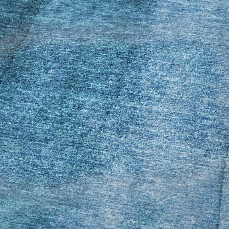 Premium Machine Washable Modern Ombre Sherpa Throw Blanket