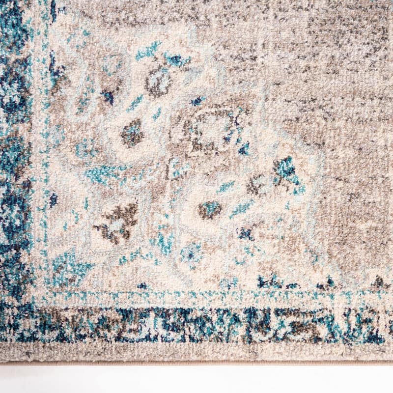 Traditional Koakburg Collection Area Rug