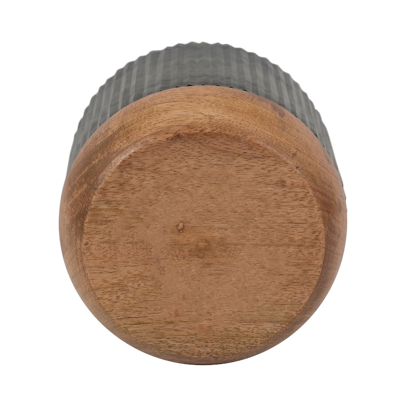 Sagebrook Home Artisan Candle - Enhance Your Sanctuary with Exquisite Aroma - Perfect Addition to Home Decor - 6" x 6" x 7"