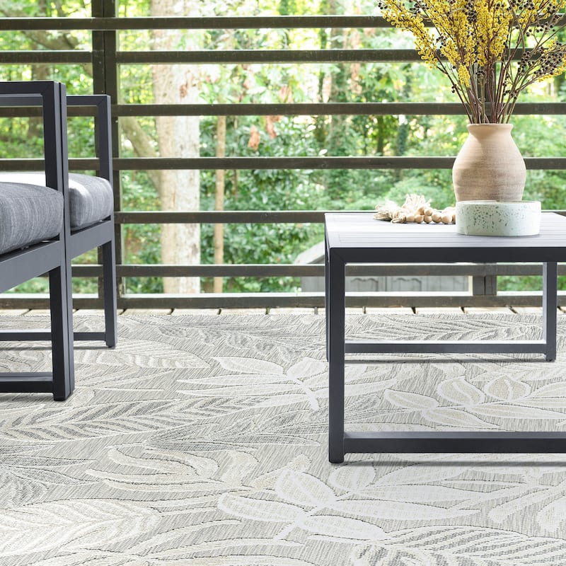 Tropicana Tropical Floral Indoor/Outdoor Area Rug