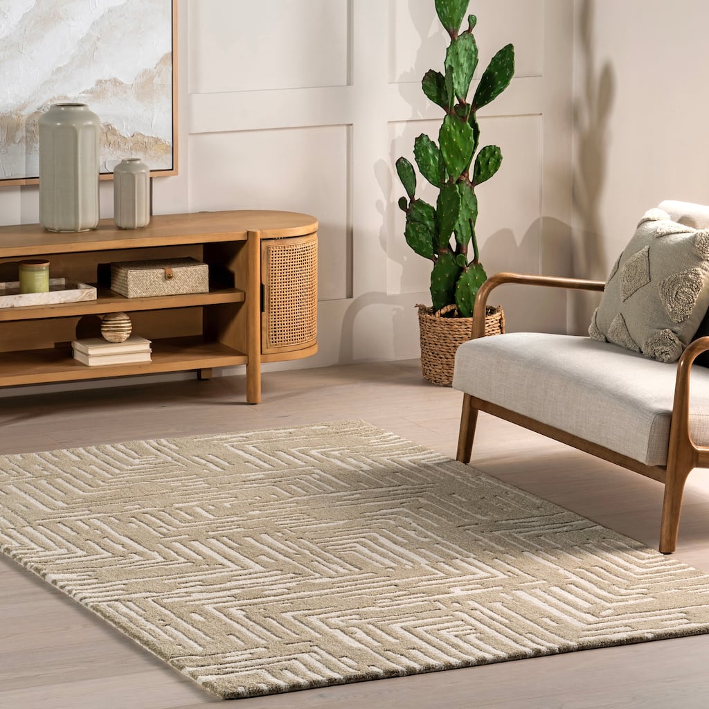 Nuloom Kamala Geometric High-Low Wool Area Rug