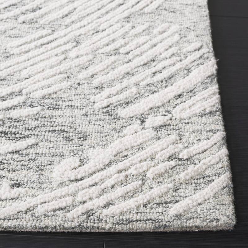 SAFAVIEH Handmade Abstract Neringa Contemporary Wool Rug