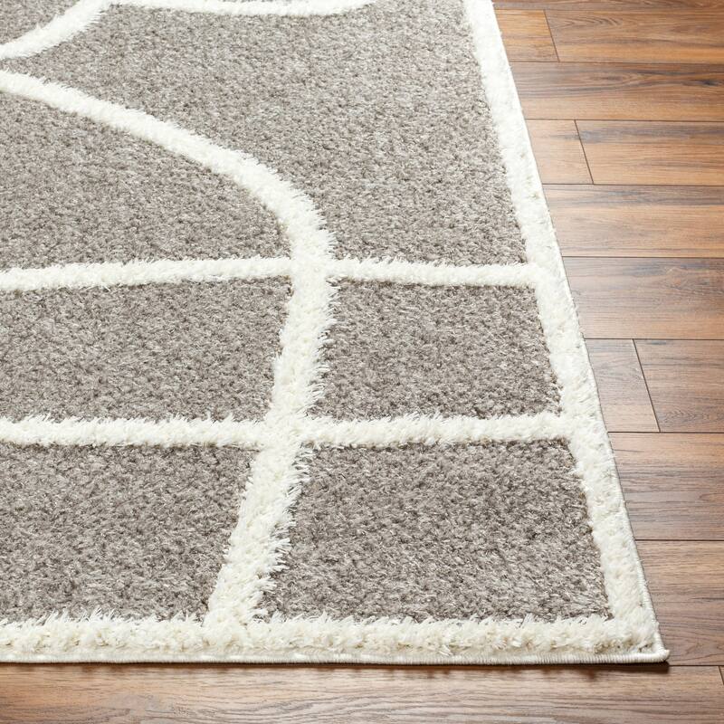 Livabliss Rodos Scroll Area Rug